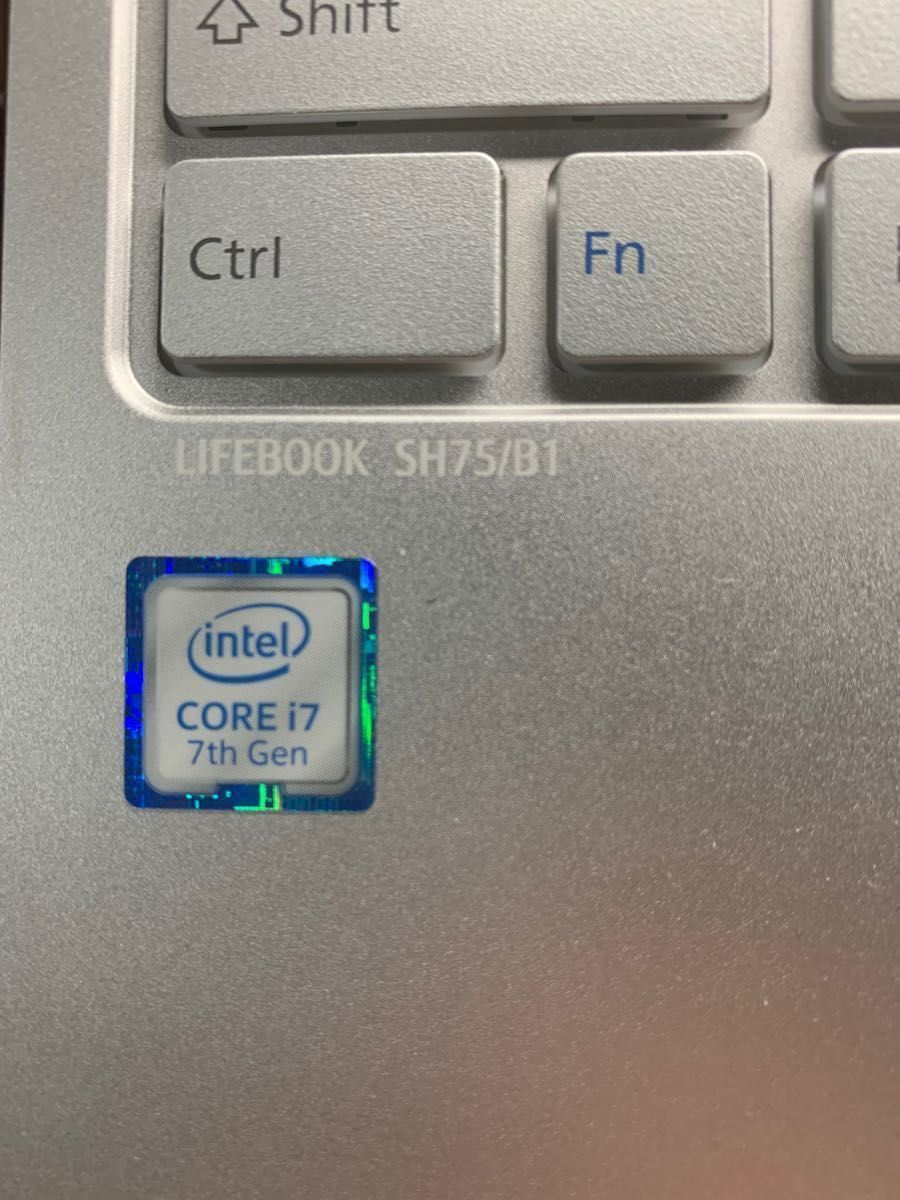 LIFEBOOK SH75/B1 【Core i7搭載 メモリ20GB搭載 SSD256GB】 | www