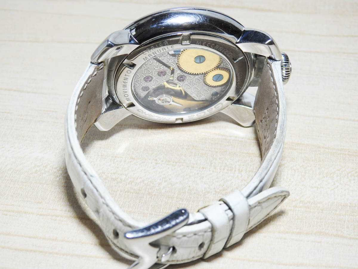 ガガミラノ マヌアーレ 手巻き 48mm 裏スケルトン マルチカラー 正規