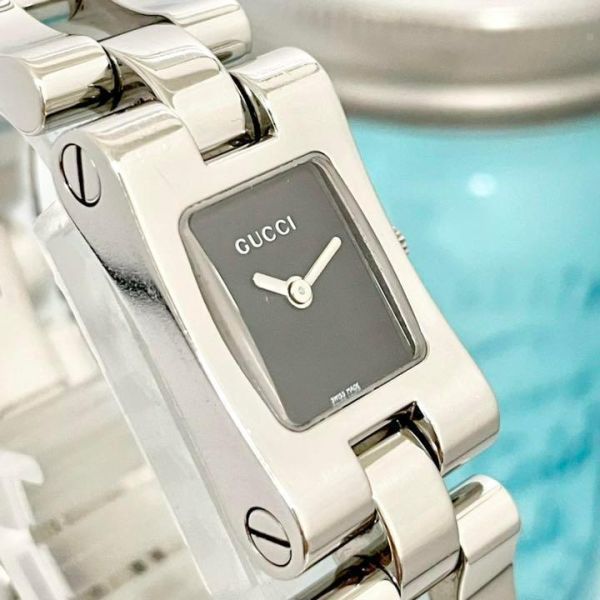 427 GUCCI グッチ時計 四角 シルバー 人気 レディース腕時計 シンプル