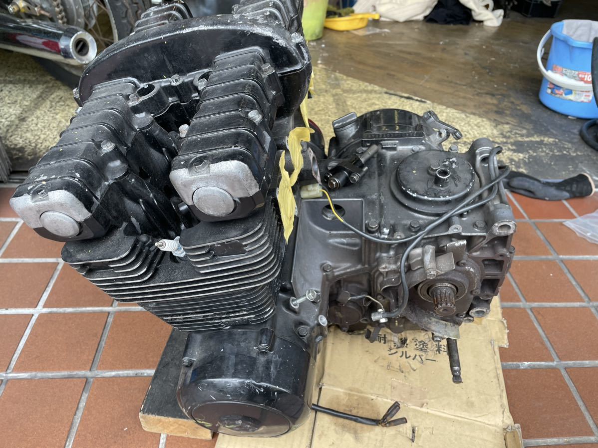 引き取り限定 ゼファー400 中古 エンジン 不動 パーツ