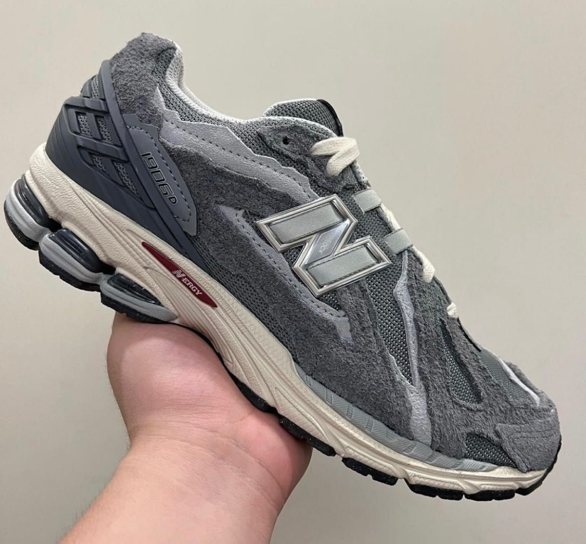 新品】New Balance 1906D “Protection Pack”|Yahoo!フリマ(旧PayPay