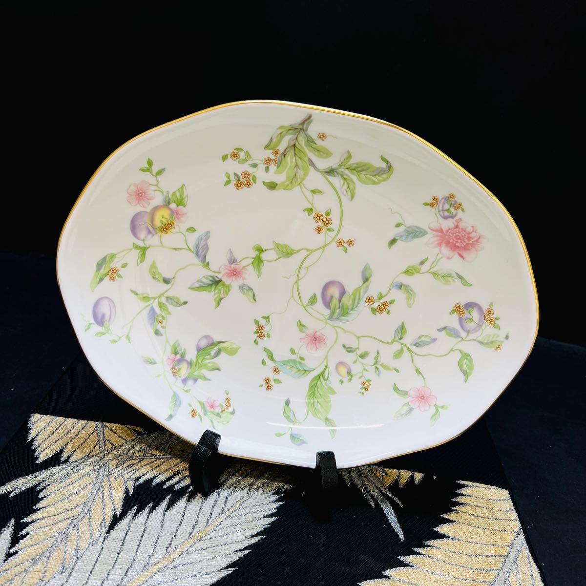ウェッジウッド Wedgwood 金彩草花文 楕円 皿