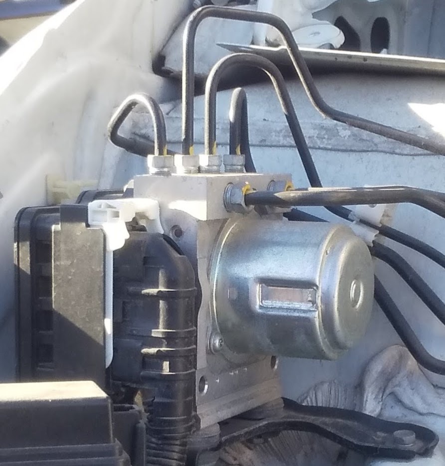 No.343 ホンダ オデッセイ DBA-RC1 ABSアクチュエーター