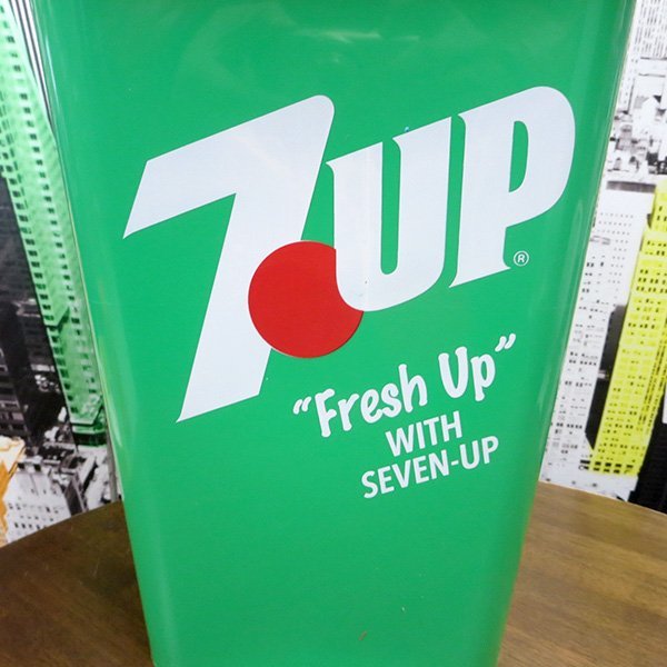 ■ ７ＵＰ・セブンアップ ■ 【ダストボックス20L・グリーン】※ アメリカン　ガレージ　ごみ箱　ダストビン_画像4