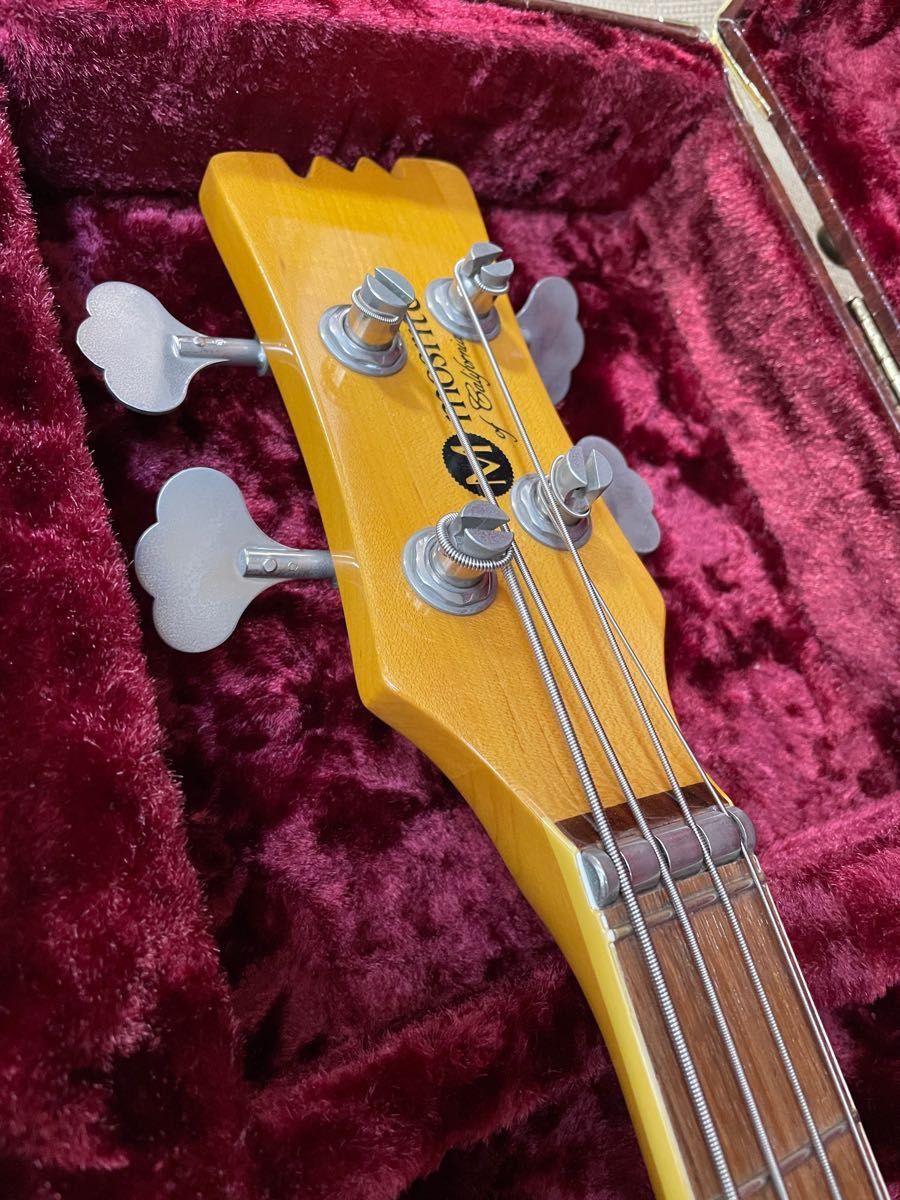 Mosrite USA製 V-65 Reissue Bass モズライト ベース キャンディ Mosrite USA製 V-65 Reissue Bass モズライト ベース キャンディ