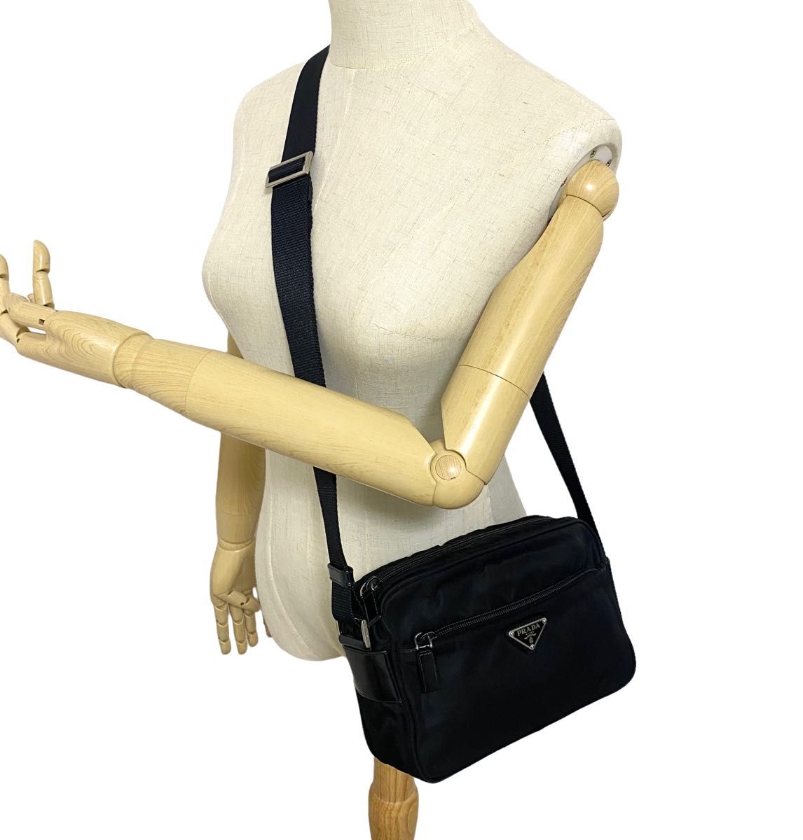 美品】PRADA プラダ ショルダー カメラ バッグ テスート 美品】PRADA プラダ ショルダー カメラ バッグ テスート