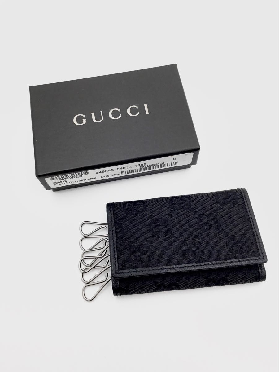 中古美品　グッチ　GGキャンバス　レザー　6連キーケース　黒　GUCCI 箱付き　グッチキーケース