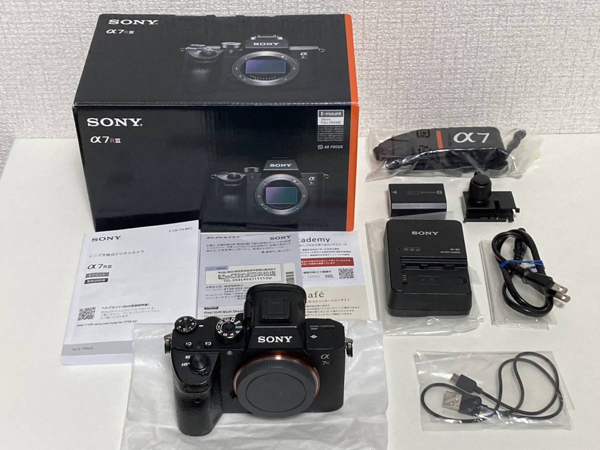 SONY α7R III ミラーレスカメラ ILCE-7RM3 ボディ_画像1