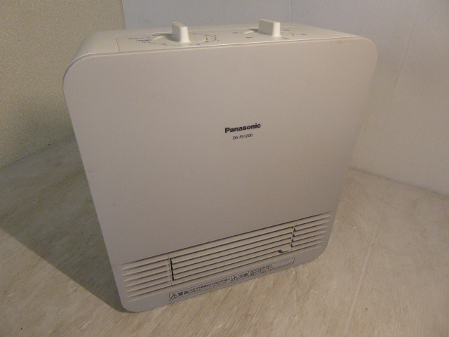 ハイクオリティ Panasonic セラミックファンヒーター DS-FS1200 現状品