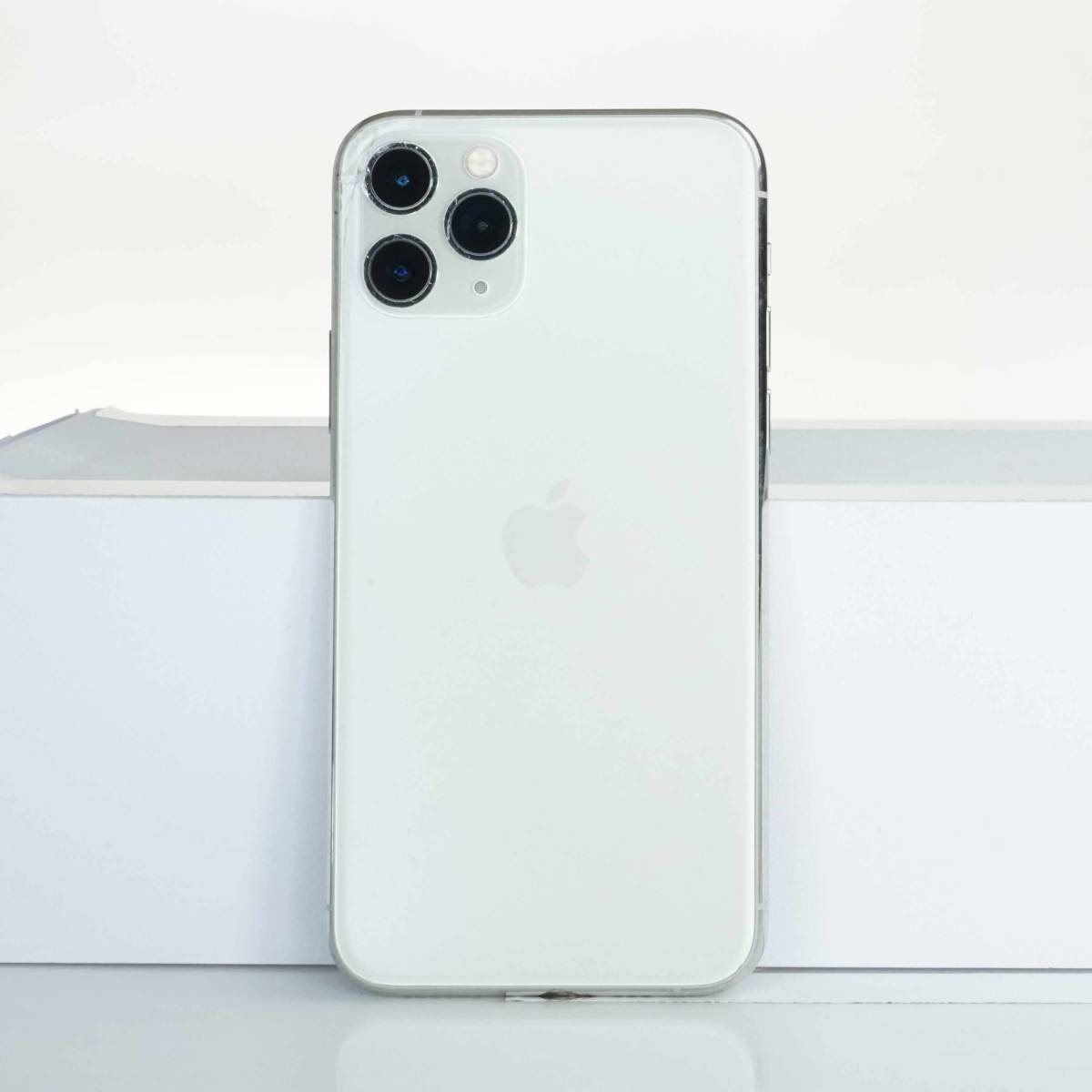 国内正規総代理店アイテム】 iPhone11Pro 256GB シルバー コンピュータ