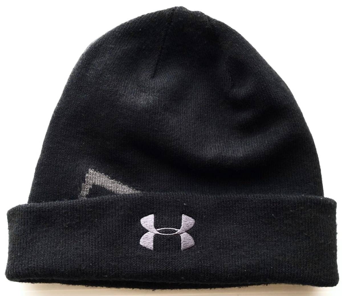 アンダーアーマー ビッグロゴ ニット帽 刺繍ロゴ スポーツ トレーニング　　UNDER ARMOUR ニットキャップ ビーニー ワッチ 早2188_画像3