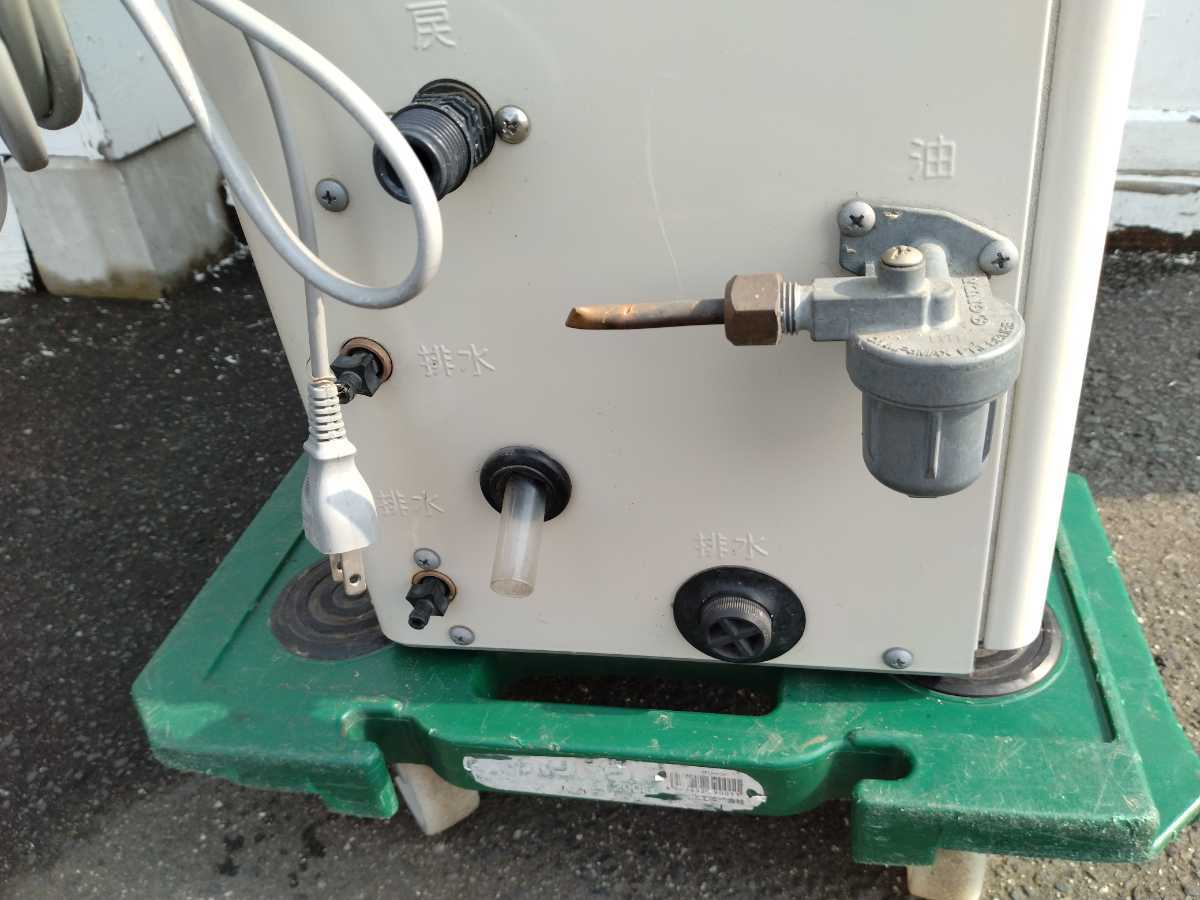 0208-1 CHOFU 石油給湯器 KIBF-4732DA 2011年式 リモコン2機付き 実働品_画像8