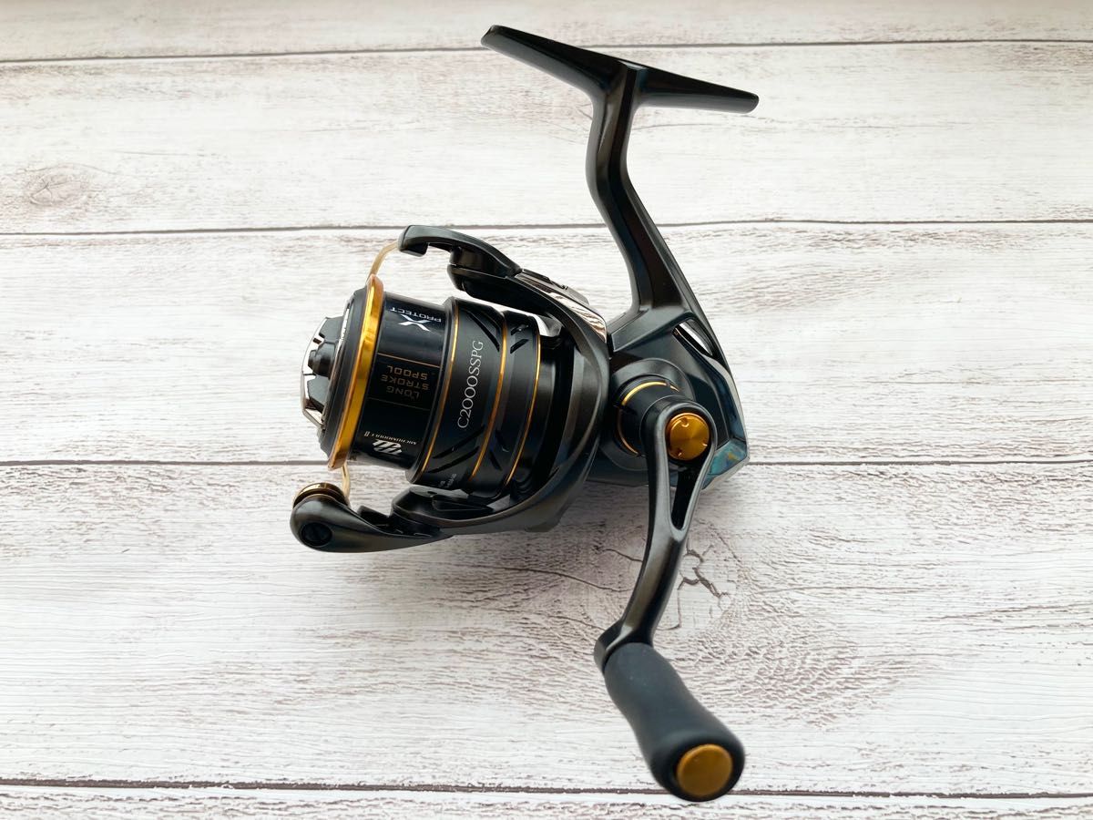 超美品 21 ソアレXR C2000SSPG アジング メバリング トラウト 釣り