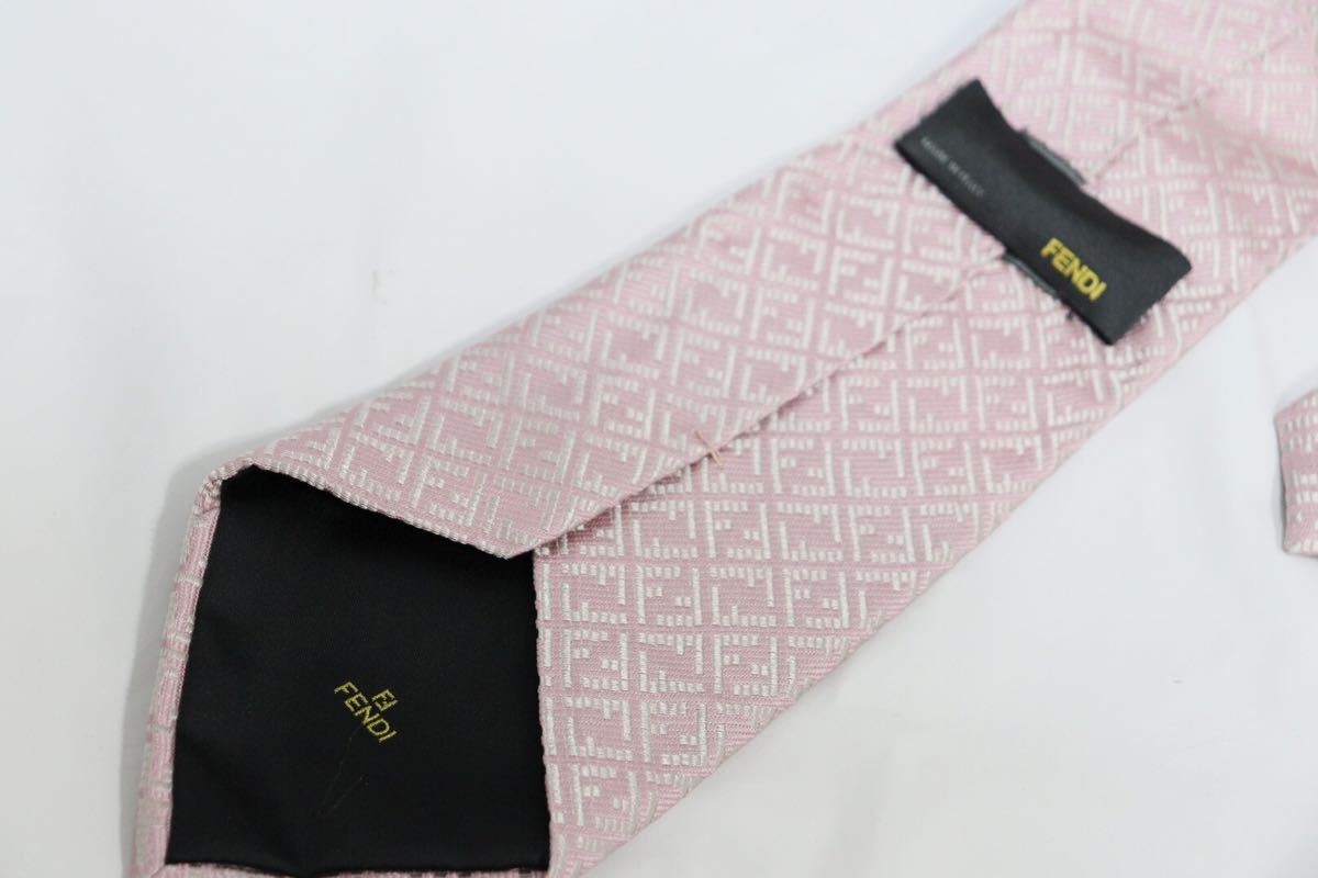 FENDI フェンディ ズッカ柄 ネクタイ ピンク 総柄 www.pefc.com.uy
