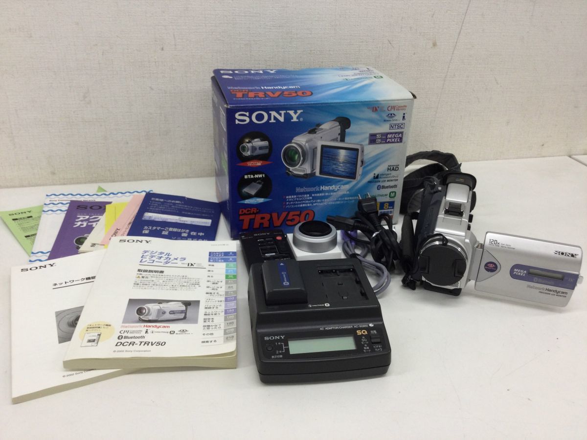 営HS753-80　 【箱入り・説明書付き】SONY(ソニー) Handycam(ハンディカム) MiniDVビデオカメラ DCR-TRV50_画像1