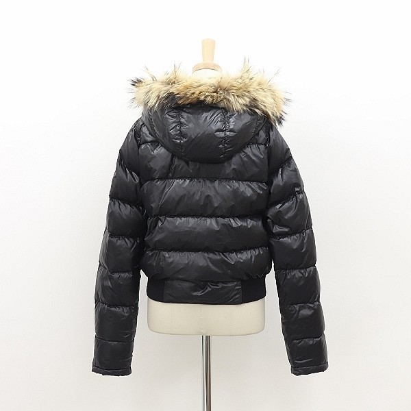 国内正規品●MONCLER モンクレール ALBERTA アルバータ ラクーンファー ロゴワッペン付き ナイロン ダウン ジャケット 黒 ブラック 0_画像2