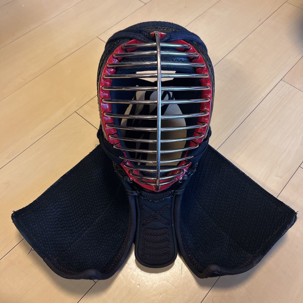 鈴木さんにおすすめ!】剣道 防具 一式 家紋入り (丸に剣片喰) 竹胴-