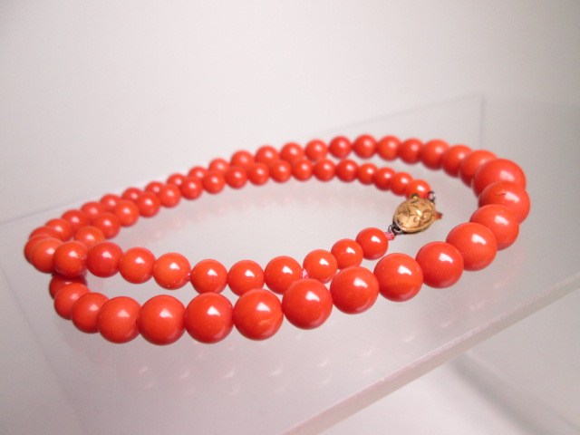*K18 red .. sphere 5mm~9,5mm. necklace 24g case attaching 