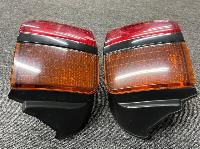  Chariot E-N44W original tail lamp left right set operation verification settled rare rare (N33W/N34W/N38W/N43W/N48W/ light / lens 