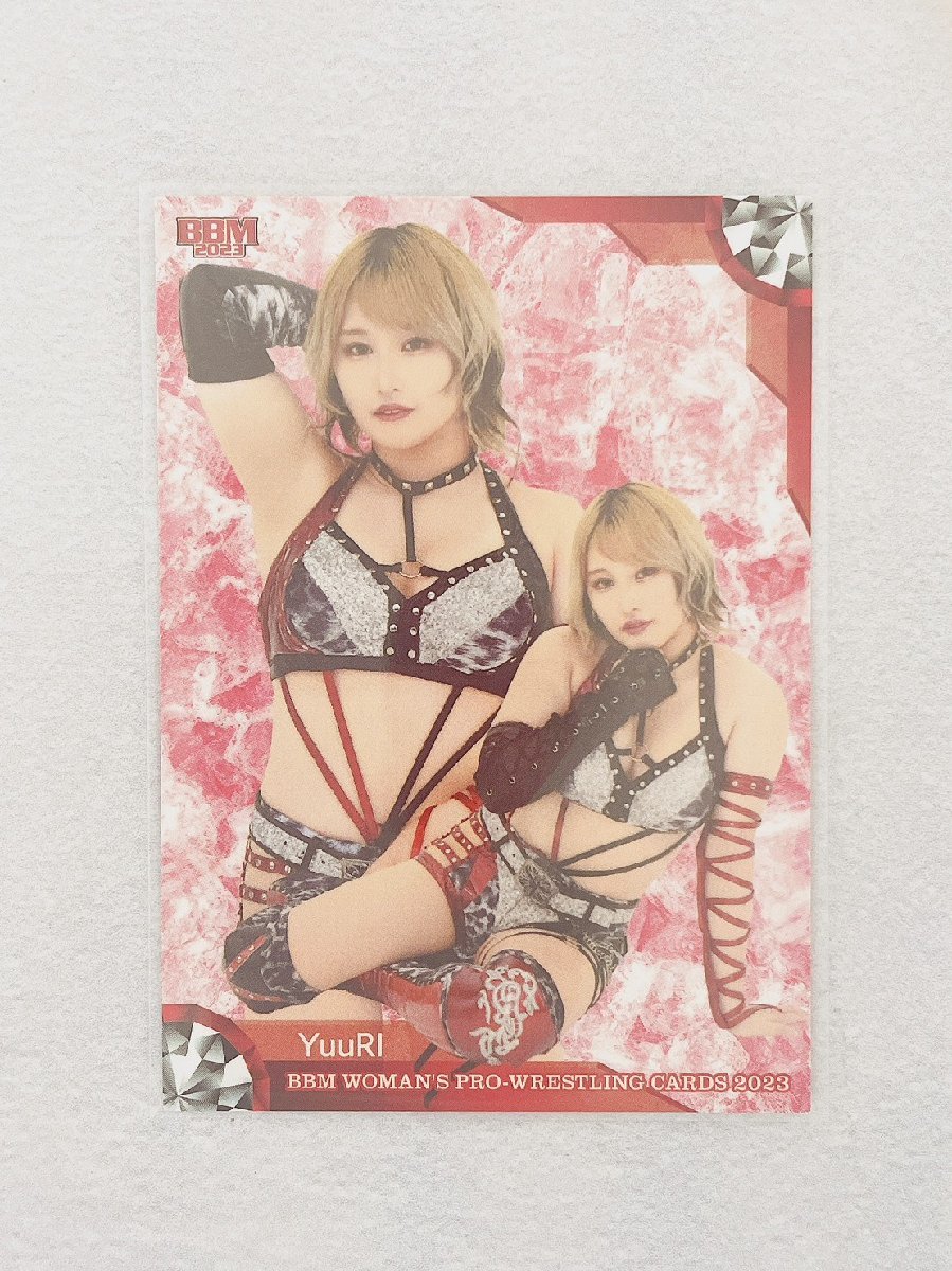 ☆ BBM2023 女子プロレスカード レギュラーカード 現役選手 130 YuuRI ☆_画像1