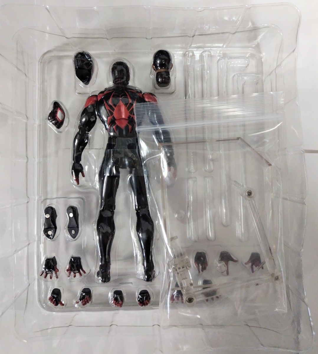 MAFEX マフェックス No 092 SPIDER-MAN(Miles Morales MAFEX マフェックス No 092 SPIDER-MAN(Miles Morales