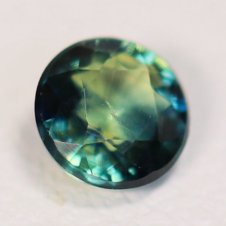 美しいバイカラーサファイア0.580ct | elchate.com