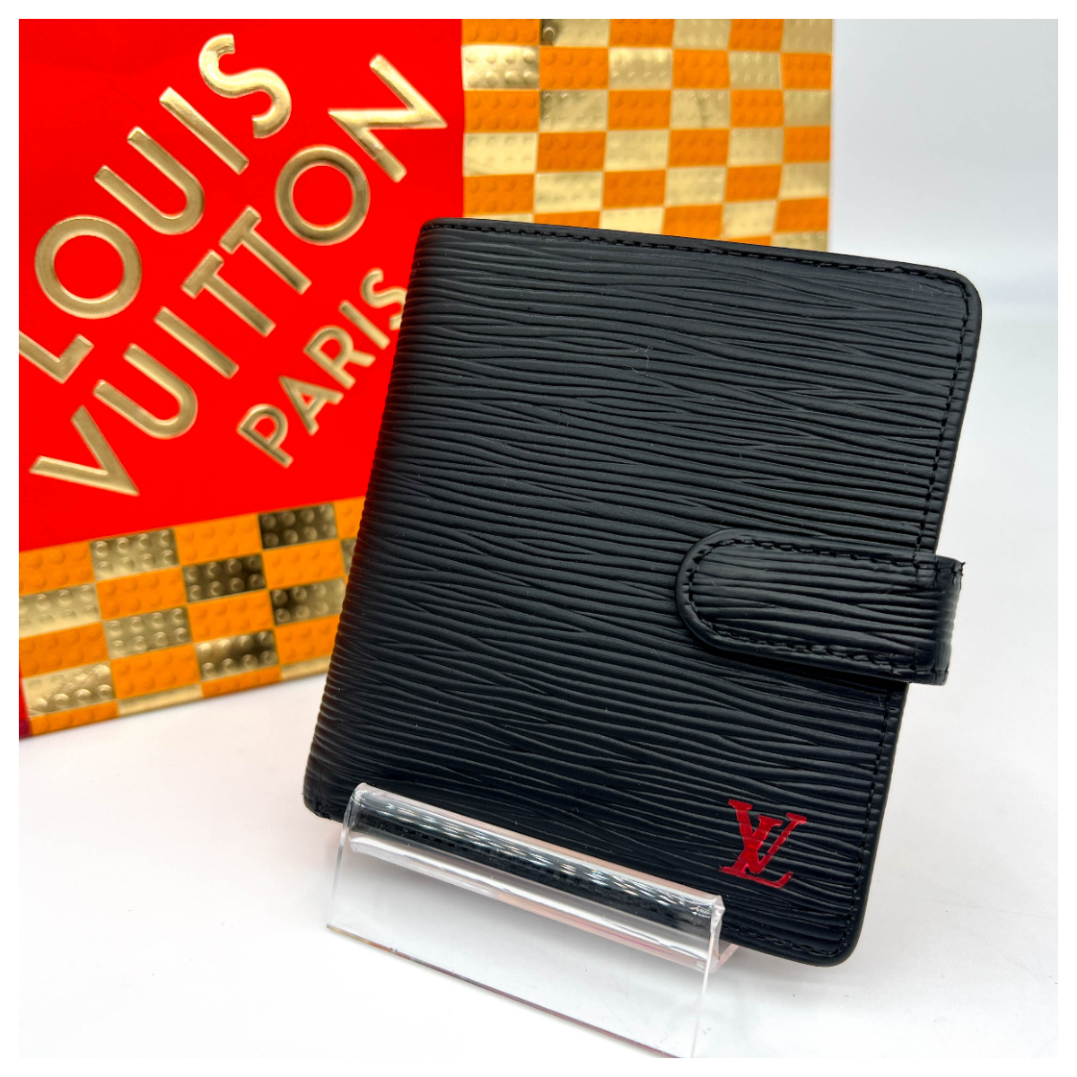 1円～★極美品★2835　Louis Vuitton　M63557　ルイヴィトン 　エピ　ポルトビエ・コンパクト　折り財布　レッド系_画像1