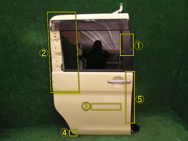 180062◆タント DBA-LA600S-GBDF 右スライドドア/リアドア◆要補修_画像1