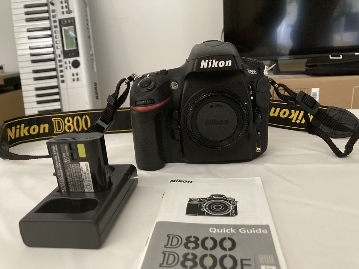 Nikon D800 綺麗動作物 シャッター数12523だけ ニコンの伝説のDSLR 