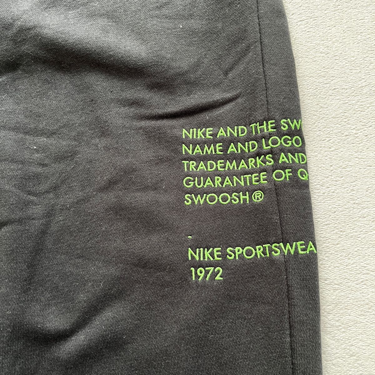 新品 XXL NIKE SWOOSH スウッシュ セットアップ 上下セット 新品 XXL NIKE SWOOSH スウッシュ セットアップ 上下セット