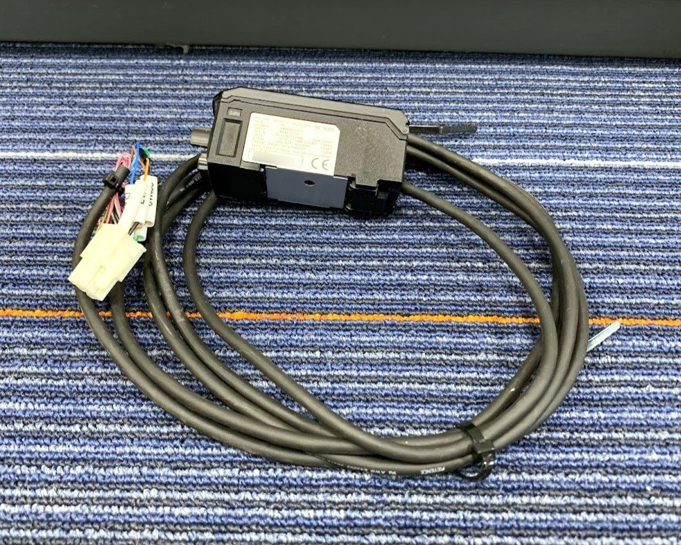 キーエンス CCD透過型デジタルレーザセンサ IG-1000+ OP-87057-