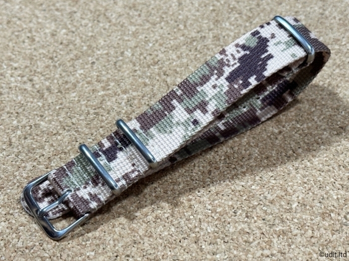 ラグ幅:20mm 迷彩 NATO ストラップ デザート ブラウン系 カモフラージュ 腕時計ベルトファブリック