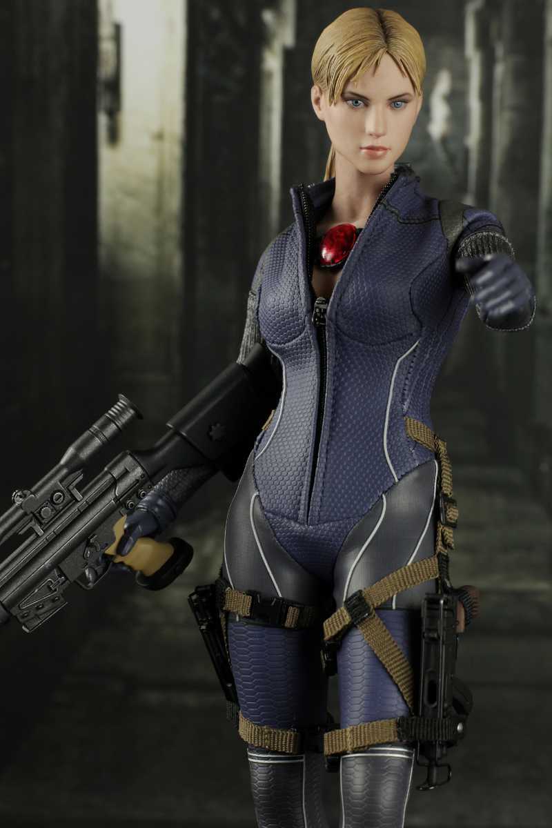 ホットトイズ 1/6 『バイオハザード5』 ジル・バレンタイン ホットトイズ 1/6 『バイオハザード5』 ジル・バレンタイン