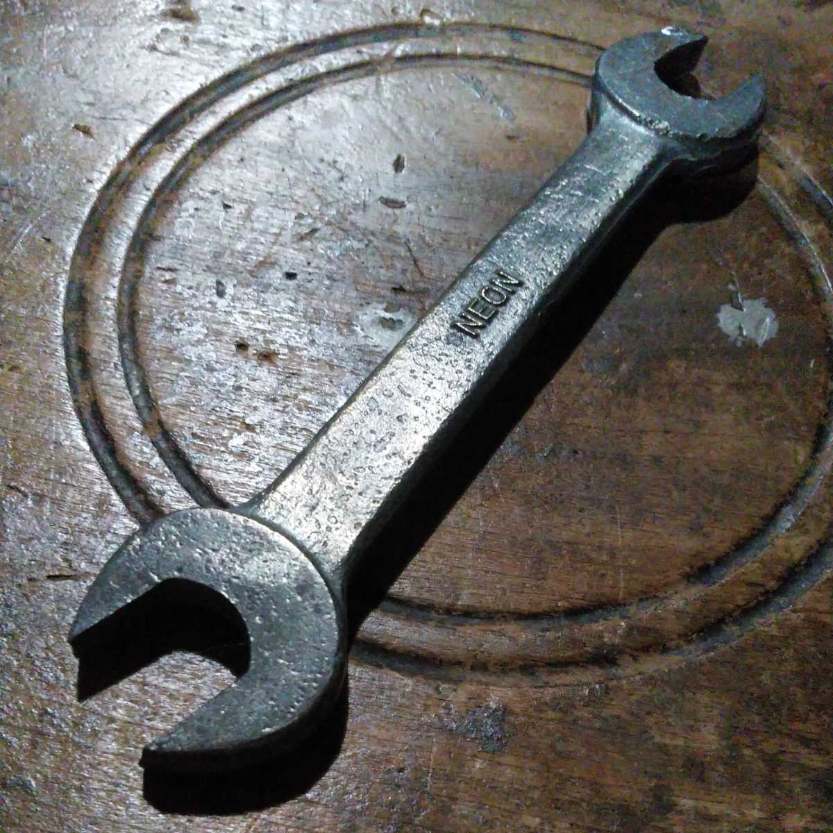  Daihatsu industry loaded tool combination wrench size inscription 12-14mm. total length 138.9mm. Daihatsu back surface - NEON tough to Rocky Chantez 