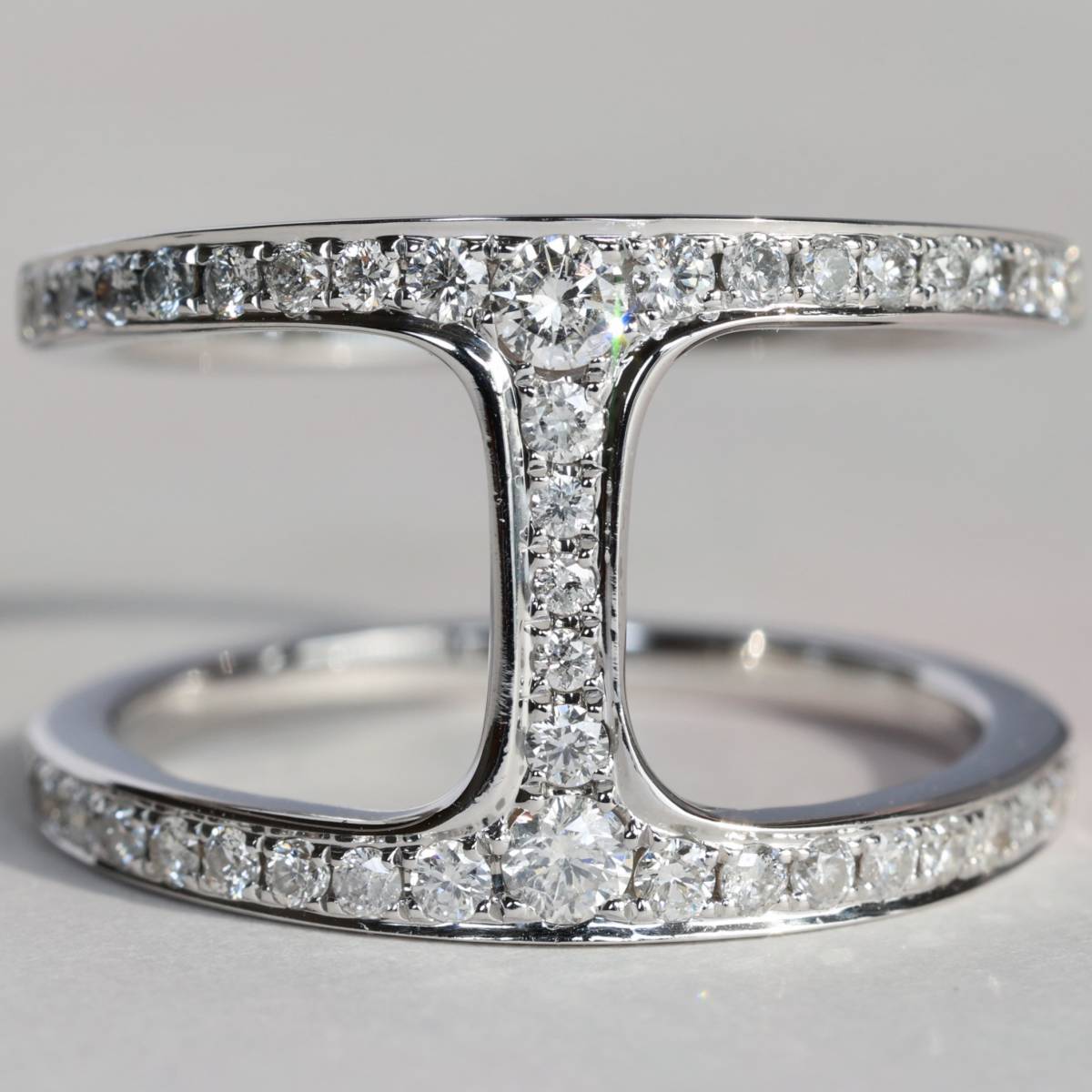 K18 WG бриллиант 0.56ct кольцо 12 номер 750