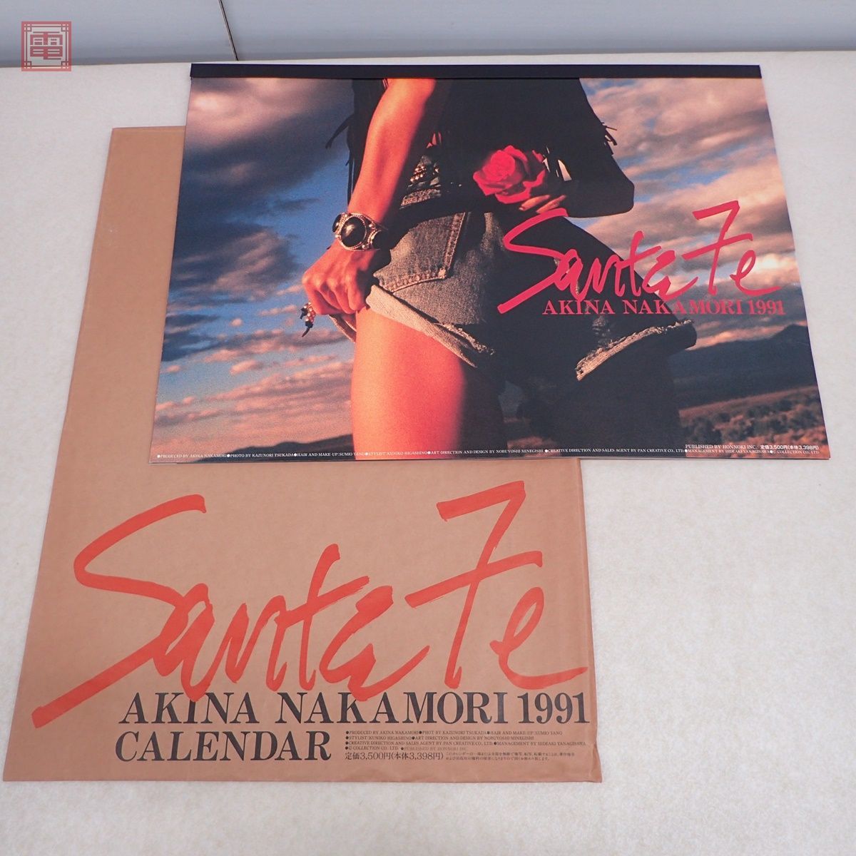ヤフオク! - 中森明菜 1991年 カレンダー 「Santa Fe」 1...