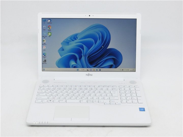 最新Win11カメラ内蔵/中古/15.6型/ノートPC/SSD256GB/8GB/CEL　3855U/FMV　AH42/A3 　MS office2021搭載　訳あり品