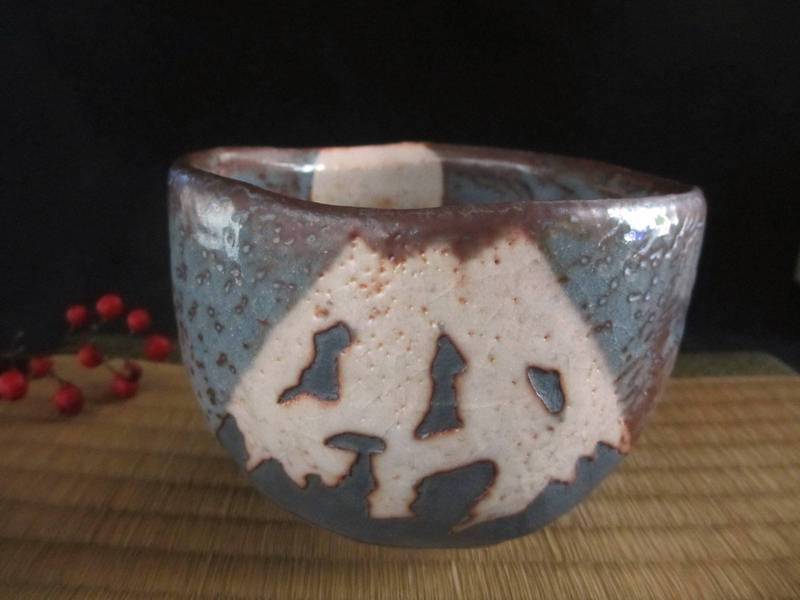 抹茶碗 鼠志野 茶碗 (富士) 源九郎窯・加藤健 KA-214