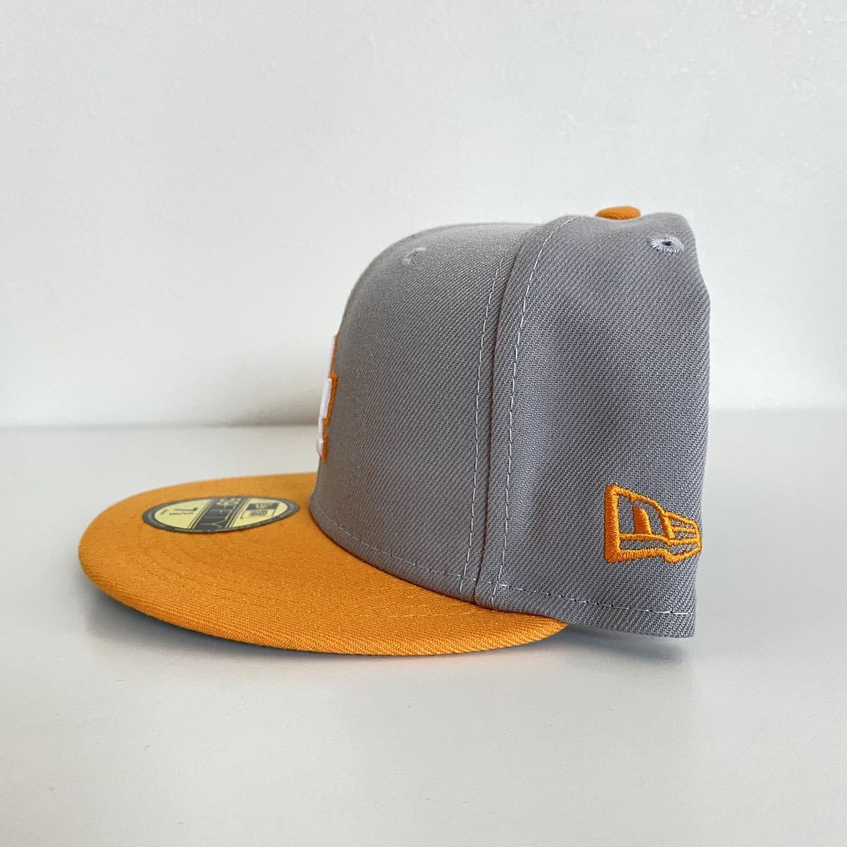 新品 New Era ツバ裏グレー LA Dodgers 2Tone Grey Orange Cap 新品 New Era ツバ裏グレー LA Dodgers 2Tone Grey Orange Cap