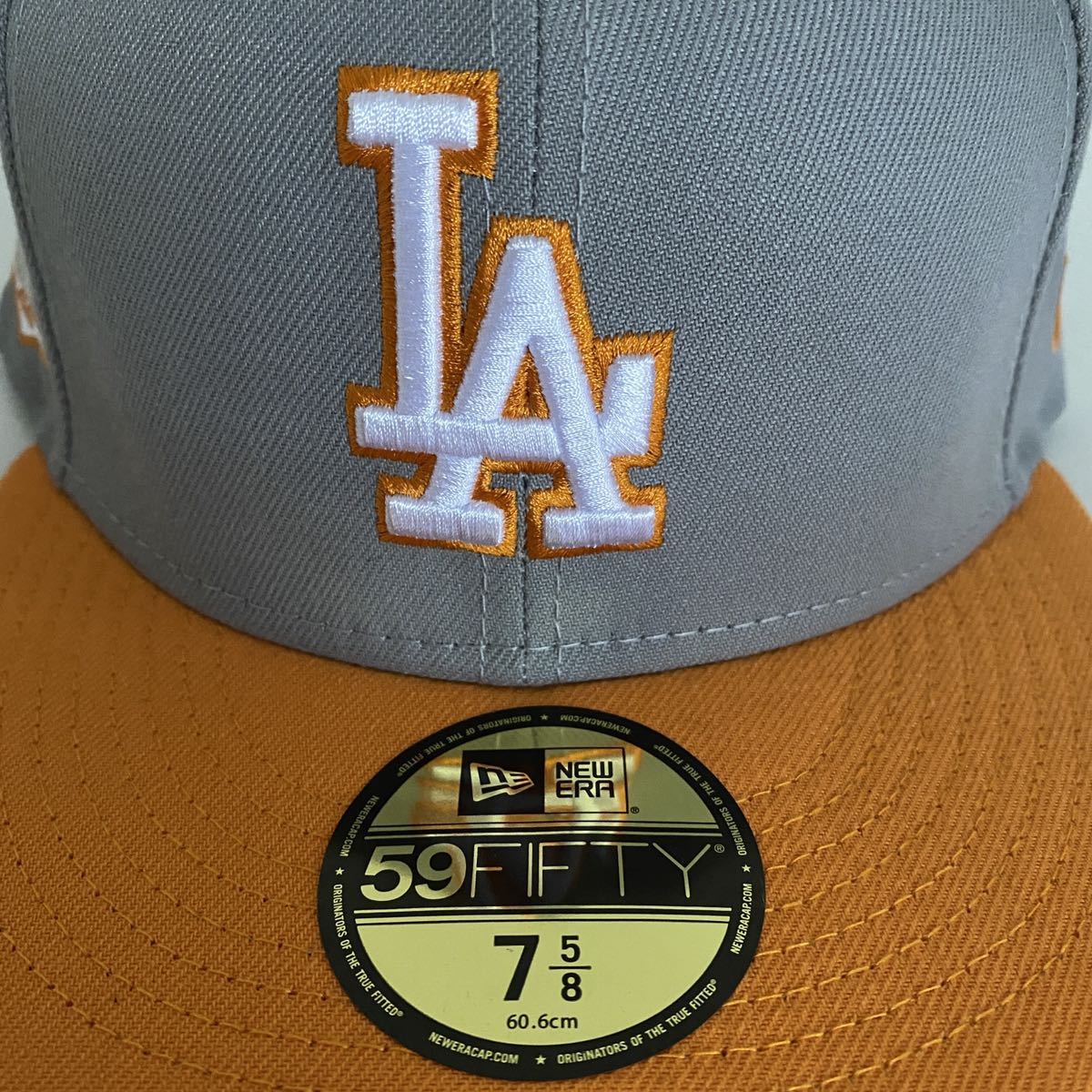 新品 New Era ツバ裏グレー LA Dodgers 2Tone Grey Orange Cap