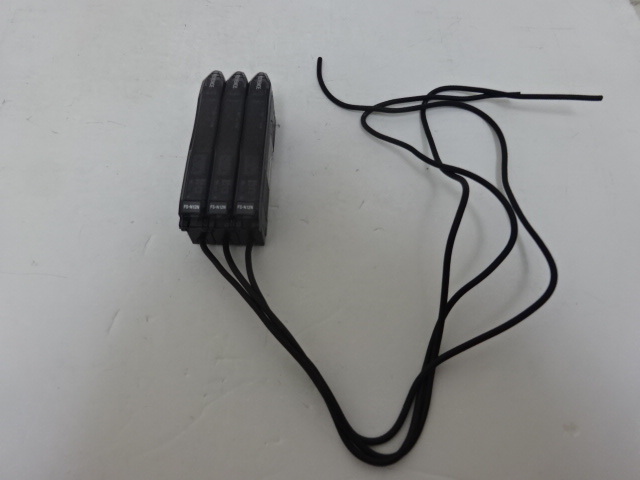 ☆未使用に近い☆ KEYENCE KV-C32XC PLC 入力ユニット 複数有 ☆未使用に近い☆ KEYENCE KV-C32XC PLC 入力ユニット 複数有