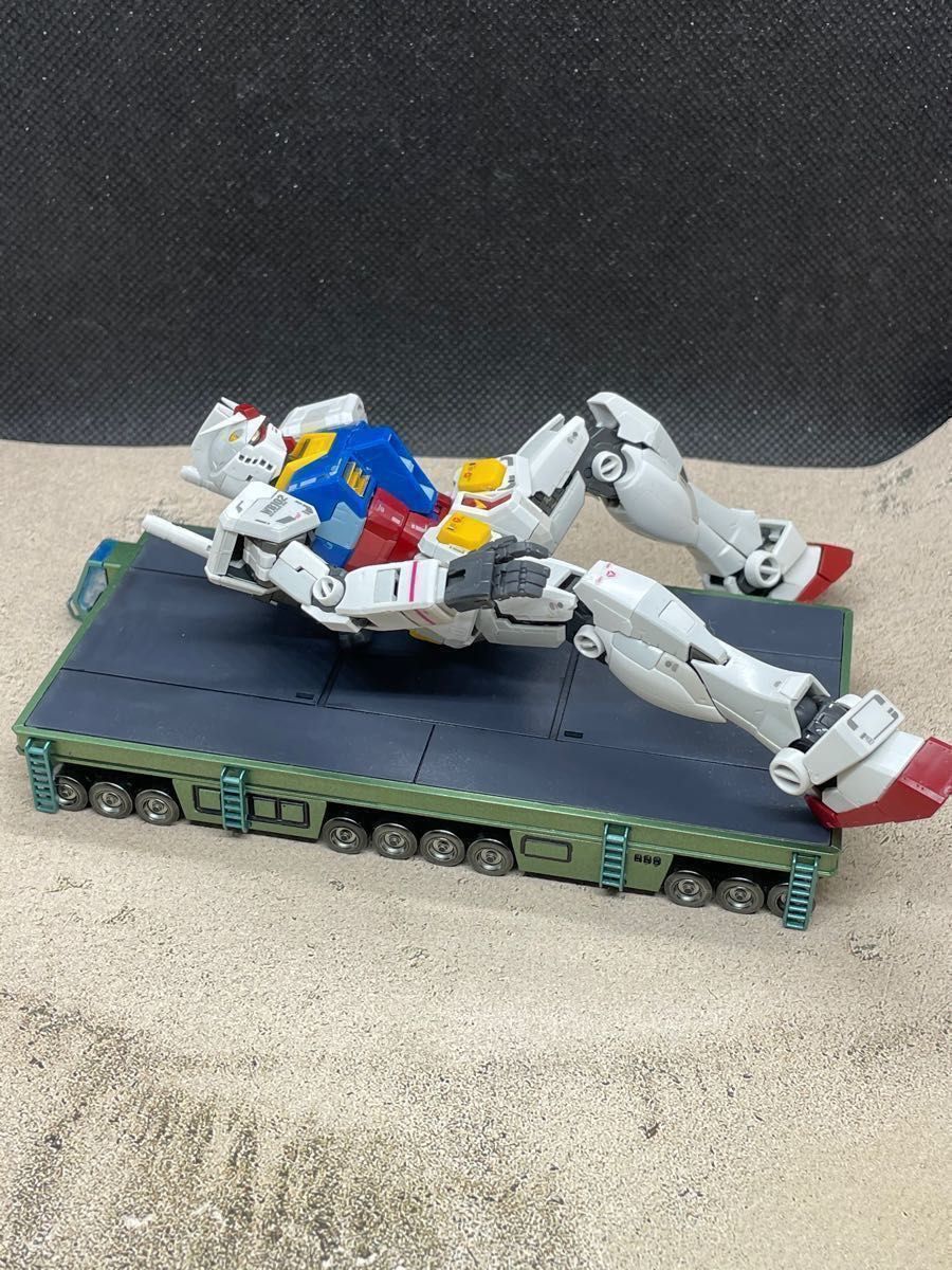 ガンダム大地に立つ RG RX-78-2 ガンダム&EX ガンダムトレーラー ガンダム大地に立つ RG RX-78-2 ガンダム&EX ガンダムトレーラー