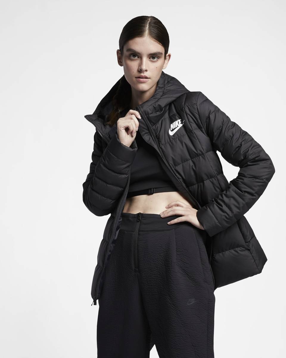 新品 NIKE フード付きダウンジャケット Mサイズ ナイキ DOWN 新品 NIKE フード付きダウンジャケット Mサイズ ナイキ DOWN