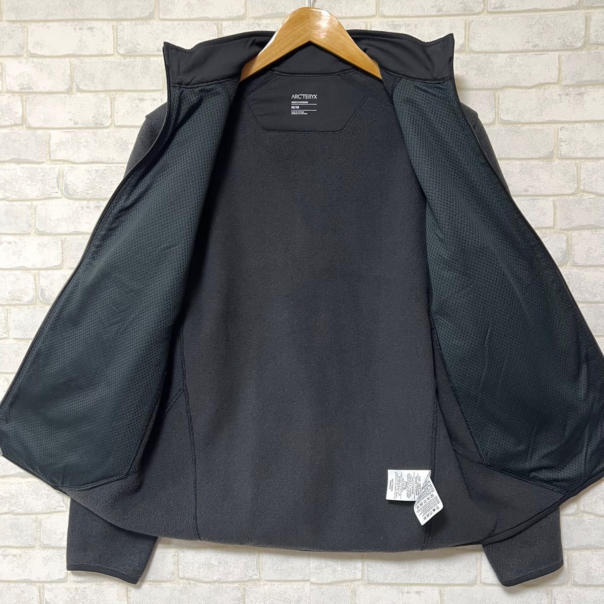 ARC'TERYX COVERT CARDIGAN MENS M アークテリクス コバート ARC'TERYX COVERT CARDIGAN MENS M アークテリクス コバート
