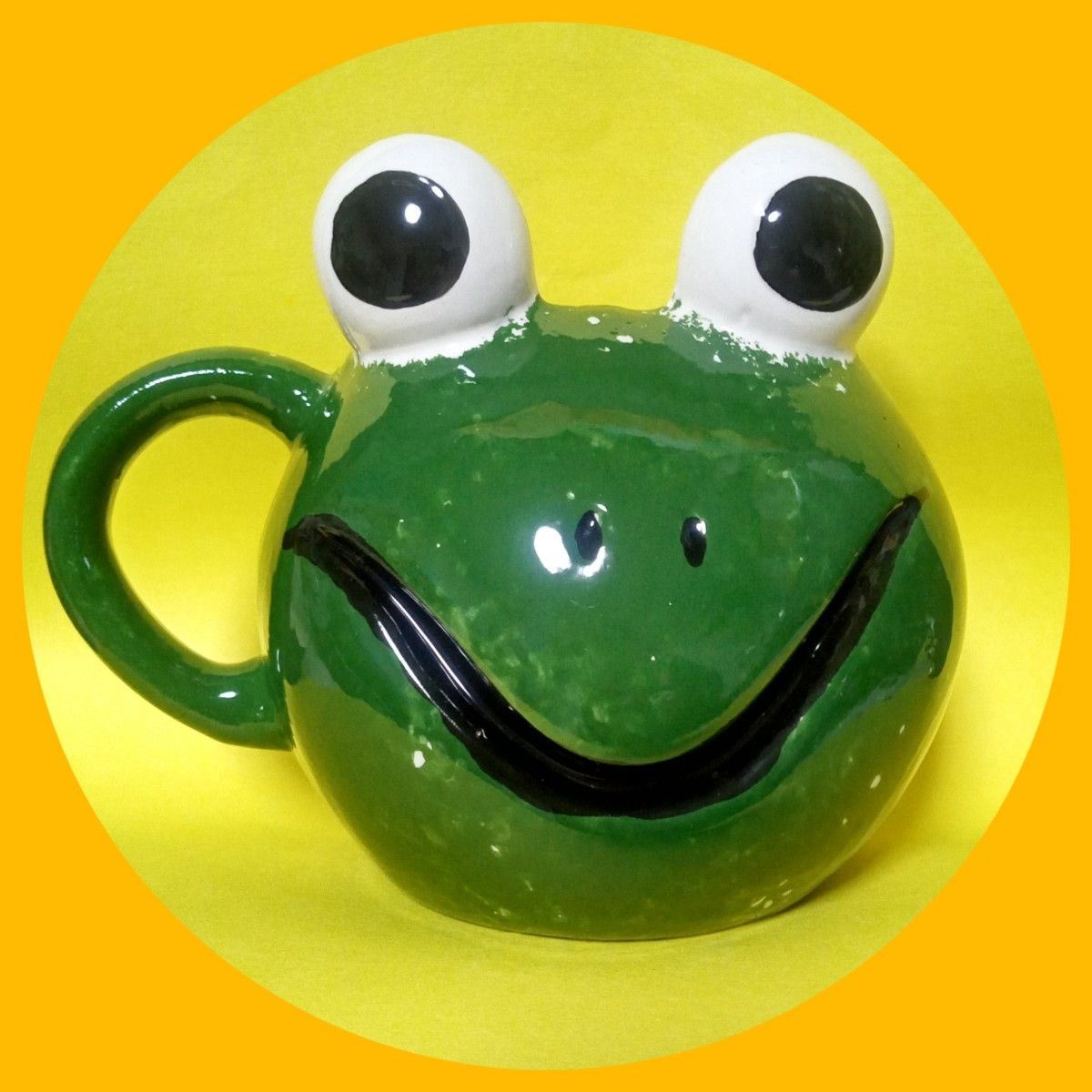 マグカップ カエル かえる 蛙 大きめ 小物入れ ペン立て ティーカップ コーヒーカップ【値下げ不可】