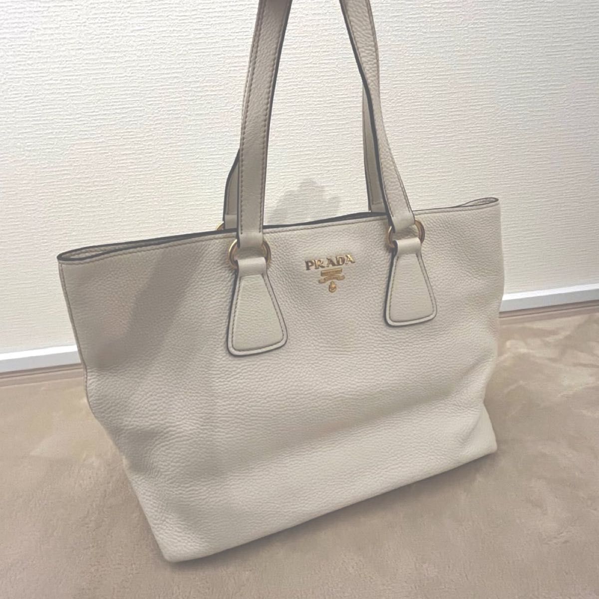 PRADA プラダ レザー ショルダーバッグ ショルダー カバン VITELLO