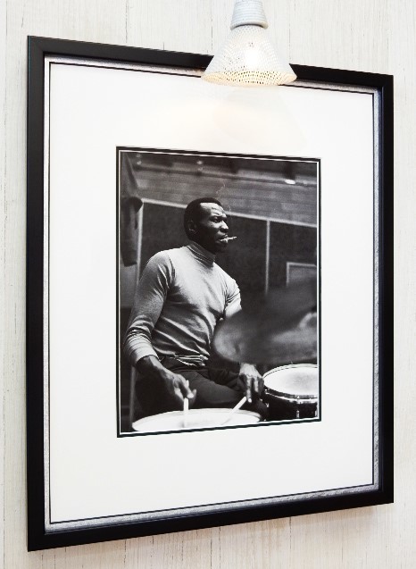  L ведро * Jones /Elvin Jones recordings at studio,1964/ искусство Picture рамка / Jazz драма -/jazz/ интерьер / монохромный фотография 