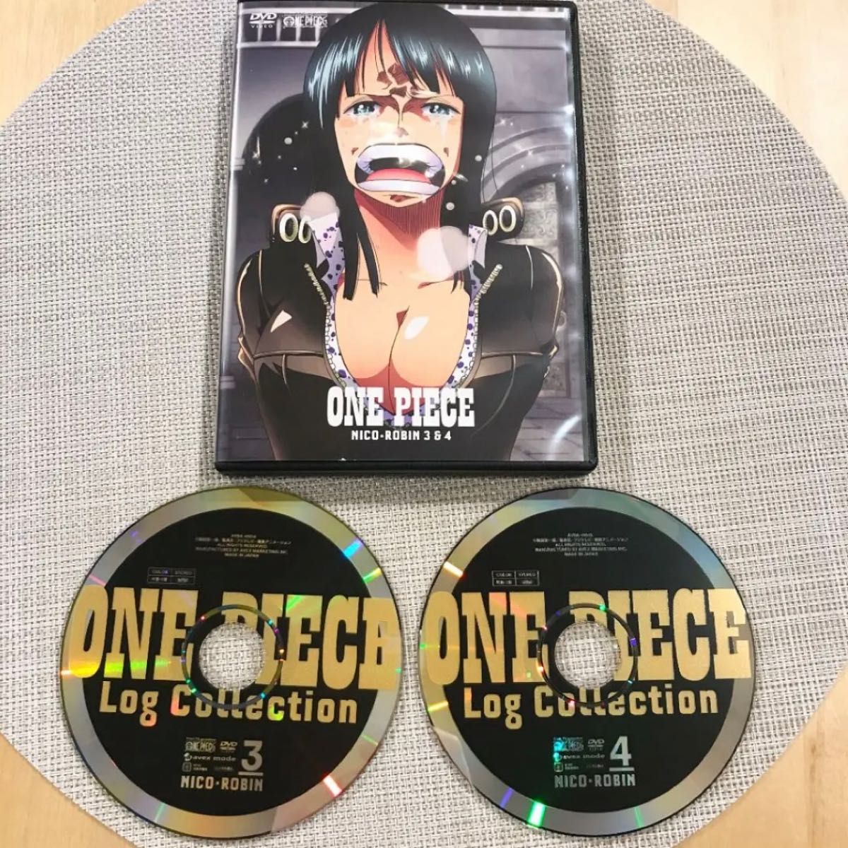 ONE PIECE Log Collection"NICO・ROBIN"〈4枚組〉DVD