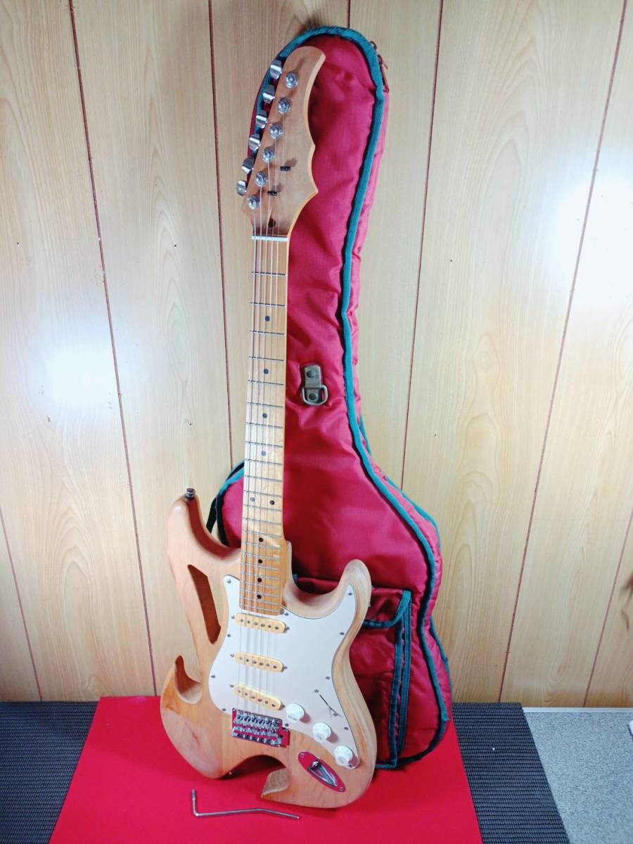 Драгоценная деревянная деревянная гитара с сумкой с сумкой