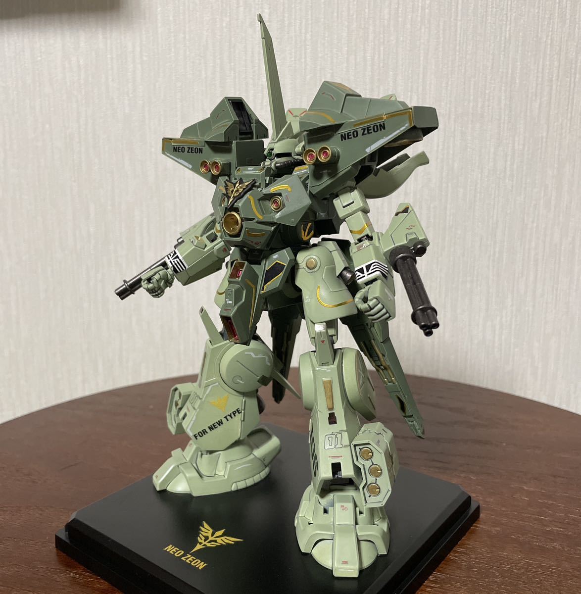 ゲーマルク 塗装済み 完成品 HGUC ガンプラ スクラッチ ネオジオン オリジナル ガンダム 宇宙世紀_画像2